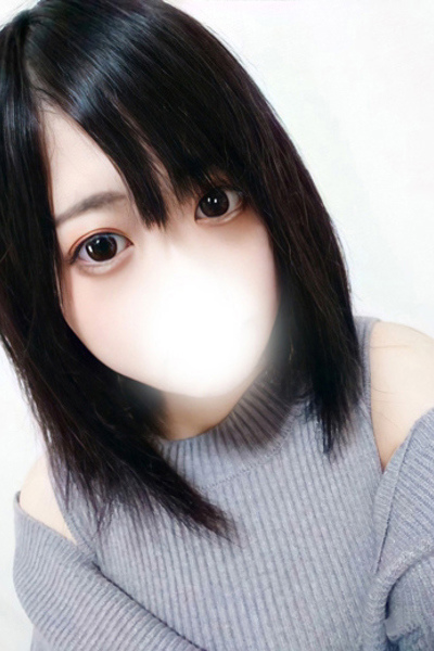 ꤫
